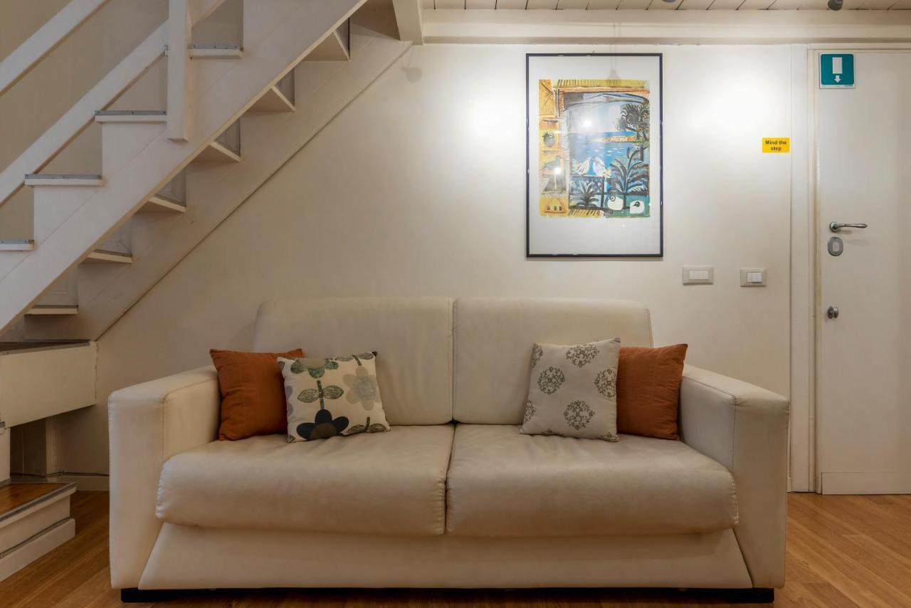 Parlamento Modern Apartment Rome Exterior photo